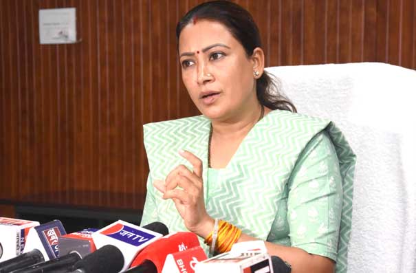 पतंजलि योगपीठ और बीकेटीसी आयुर्वेद व योग के क्षेत्र में मिलकर करेंगे काम