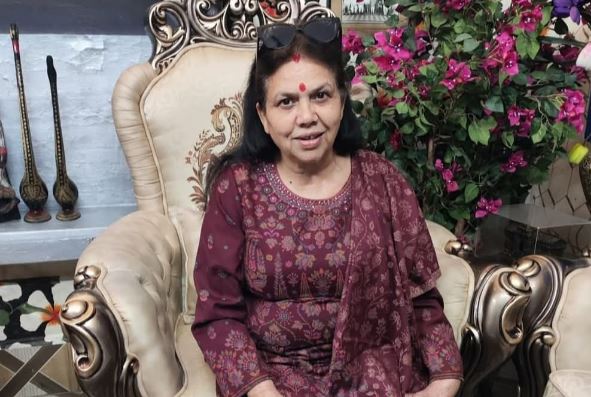 पार्षद प्रत्याशी सुमित्रा ध्यानी ने चुनाव के बाद लिया फीडबैक, कार्यकर्ताओं और समर्थकों का जताया आभार